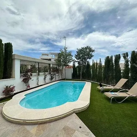 Nice Nordic Style 8 Min From The Beach. Willa El Campello